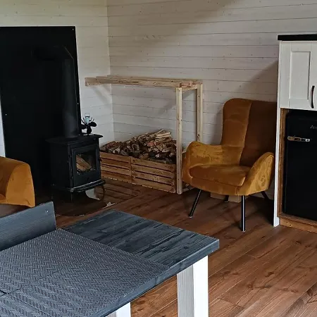 Tiny House Apartment Hostinne (Hradec Kralove)